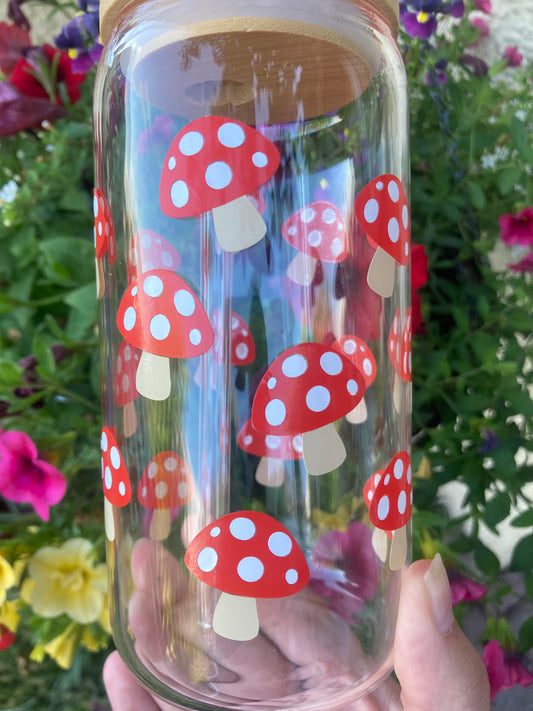 Red mushroom glass cup